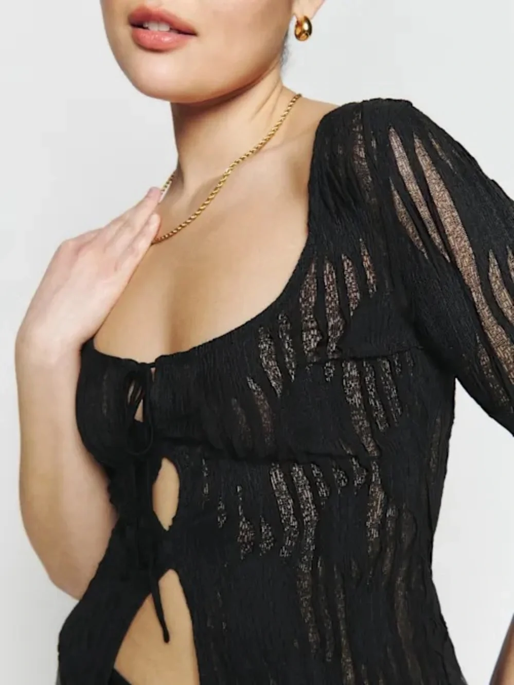 LIKE NEW Reformation Finnley Knit Top Black